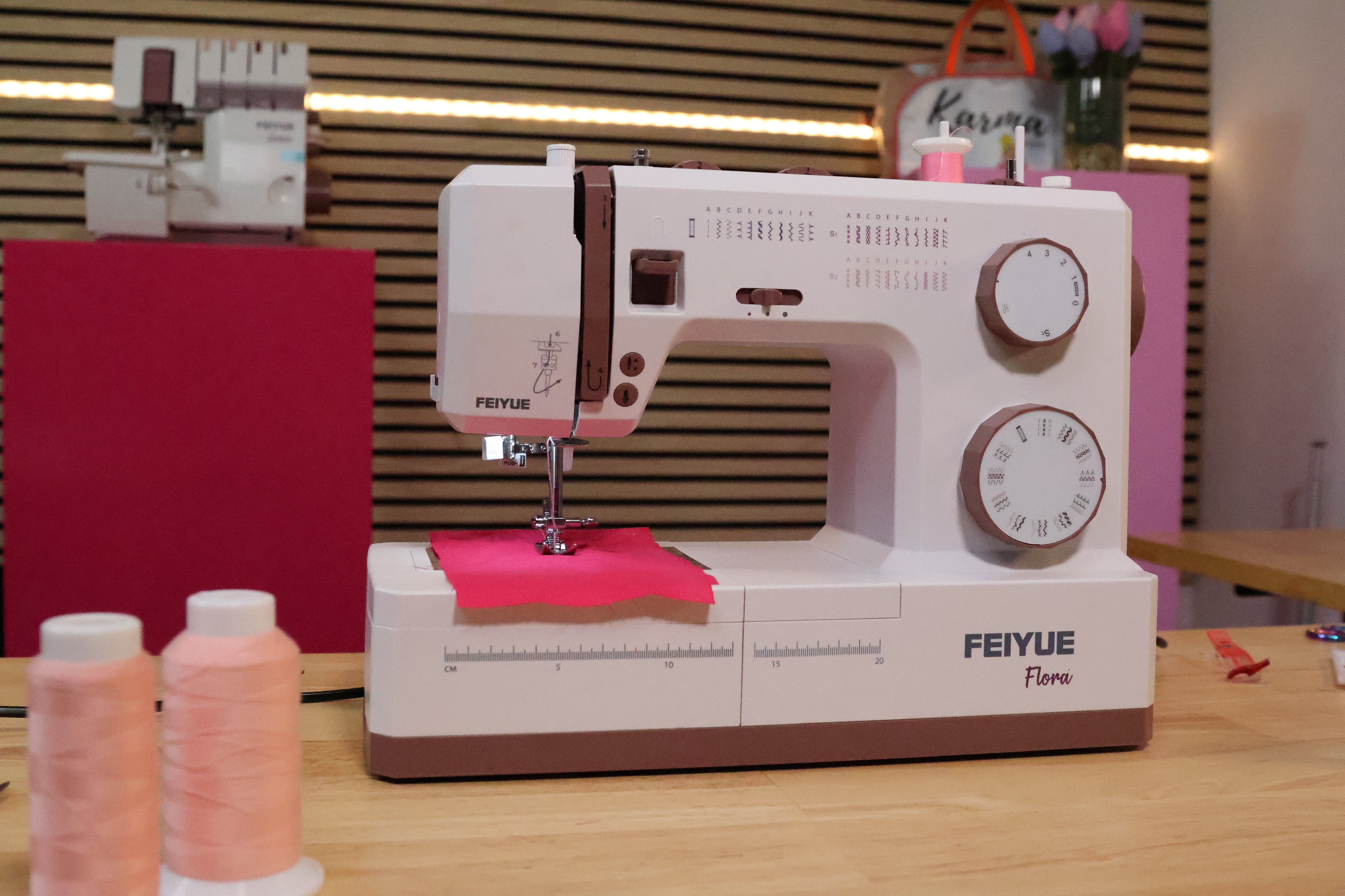 Flora Rosé – Nähmaschine für kreative Einsteiger